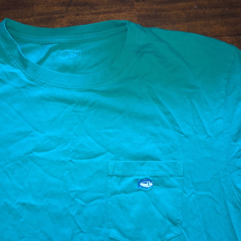 Southern Tide T-shirt